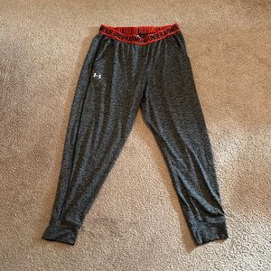 Womens grey under Armour pants